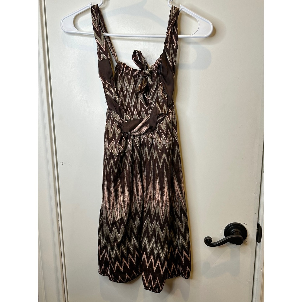HeartSoul Brown Pink Chevron Zig Zag Tie Back Sleeveless Top Medium